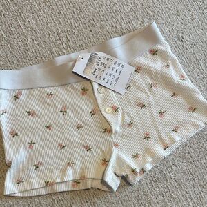 Floral Ribbed Knit Shorts